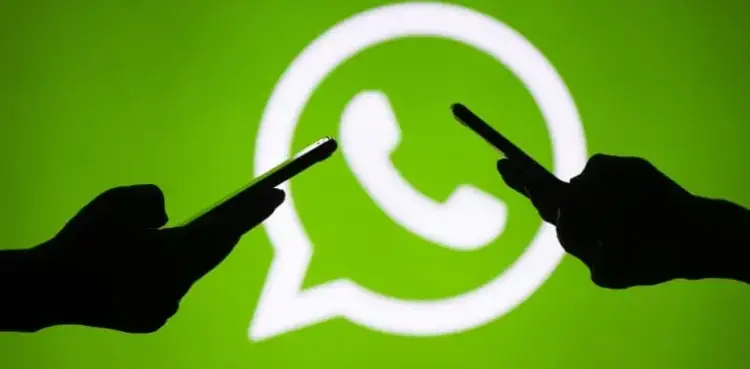 Examples of successful use of custom messages in sharing content on WhatsApp