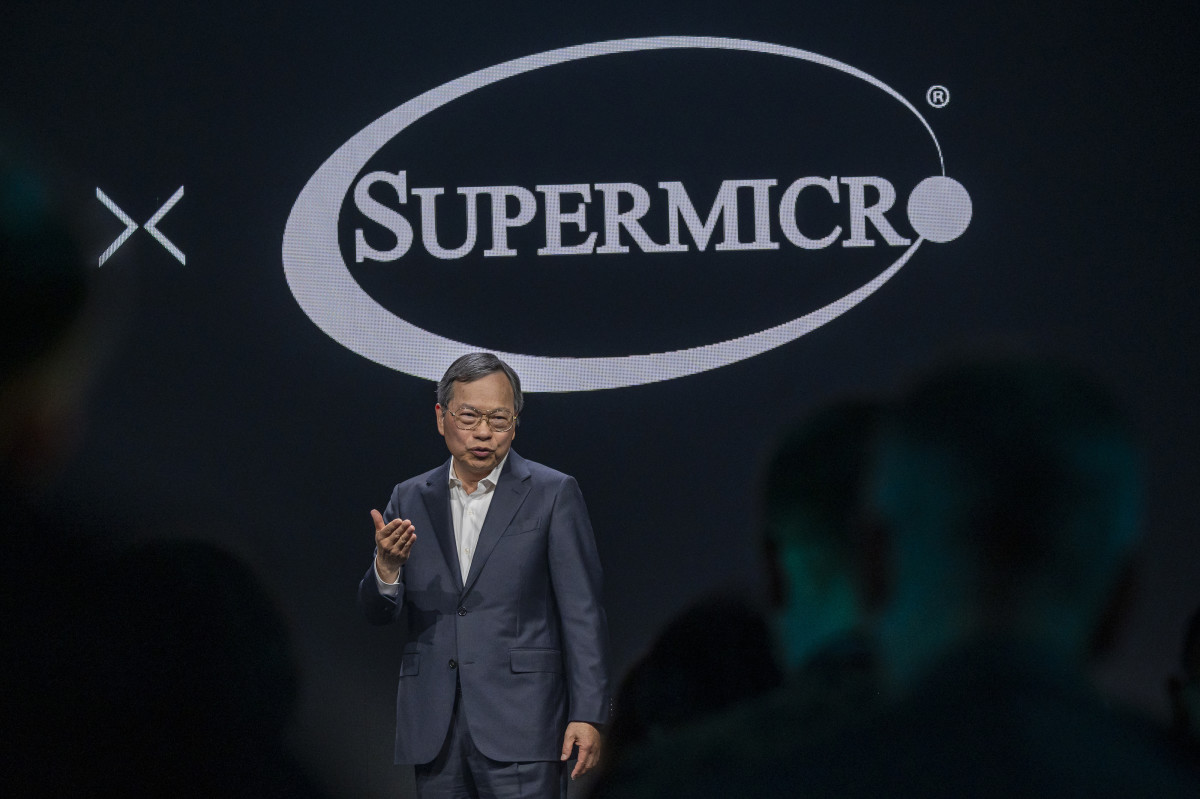 Why Analysts Love Super Micro Computer’s Shares!